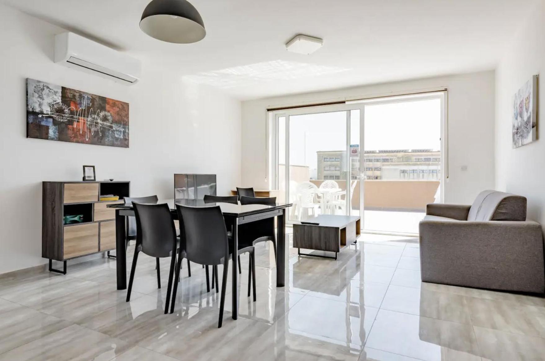 F12 Room 1, Private Room Two Single Beds Shared Bathroom In Shared Flat Msida Dış mekan fotoğraf